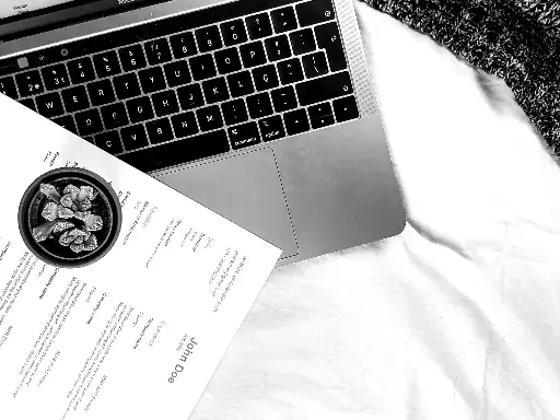 Rediseño y optimización de CV y LinkedIn (lo hacemos por vos!) + Plan de búsqueda